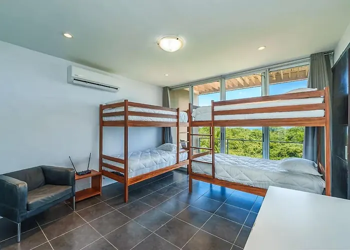 Casa Mist Luxury Only 5 Mins To The Santa Cruz (Guanacaste)